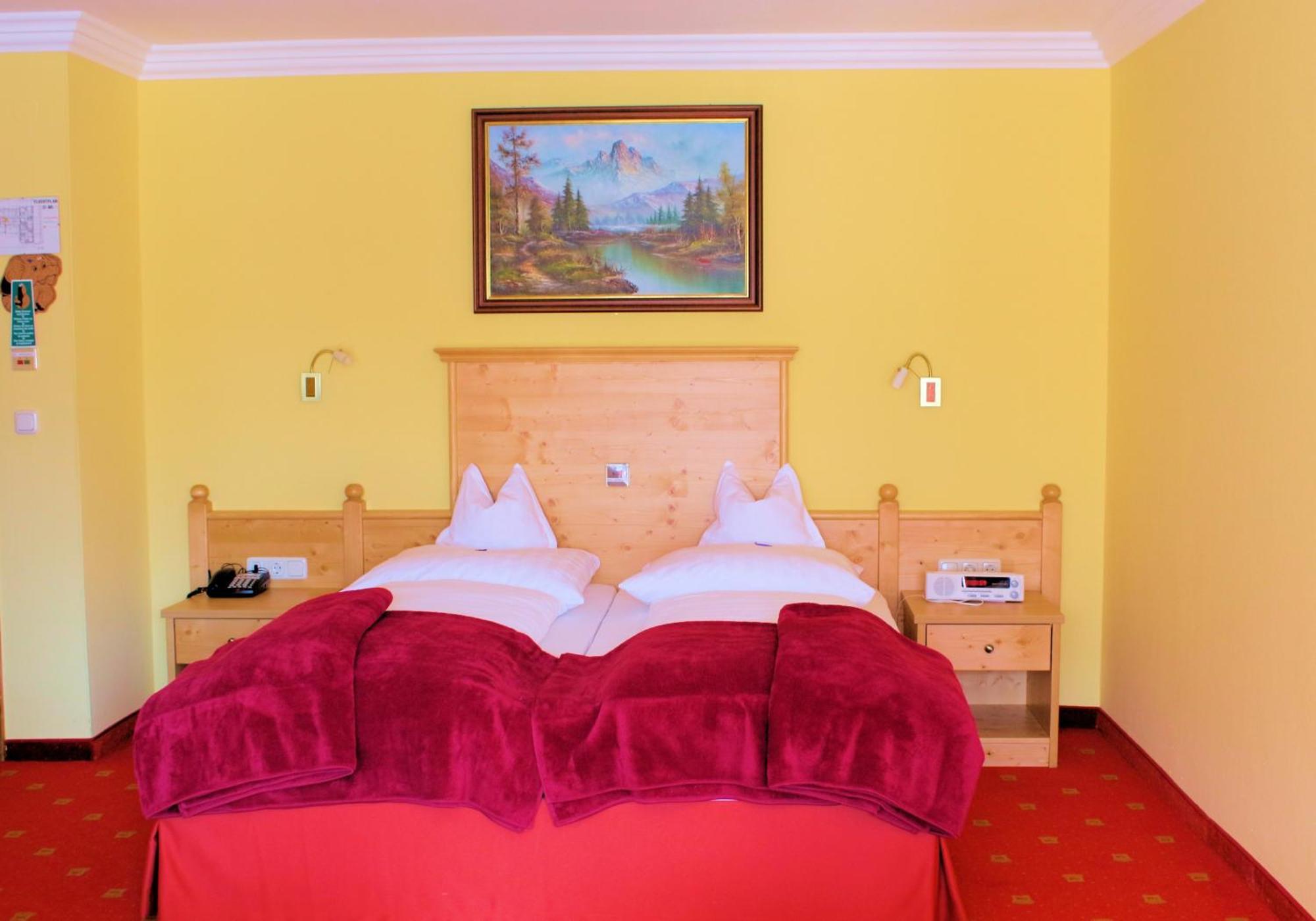 Kurhotel Schlossberghof Marzoll 바트라이셴할 외부 사진